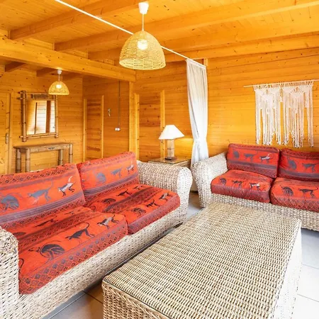 Villa Oasis Complex *